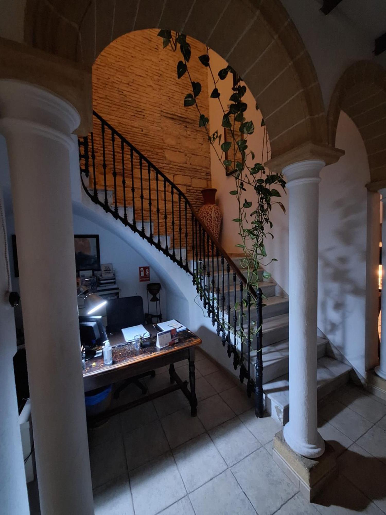 Hostal Fenix เฮเรซ เด ลาฟรอนเตรา ภายนอก รูปภาพ